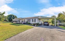 28 Chestnut Tree Rd, Martinsville, VA 24112