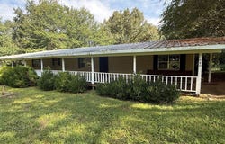 640 Aldredge Circle, Pollok, TX 75969