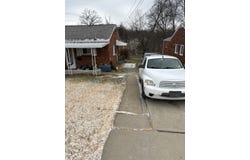 745 Memory Ln, Mckeesport, PA 15133