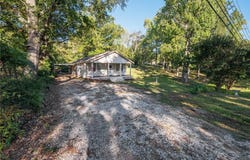 1607 27th Avenue, Phenix City, AL 36870
