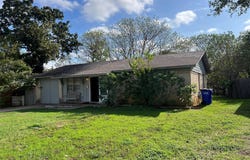 518 Stonewall Drive, Euless, TX 76039