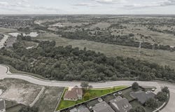 602 Sterling Drive, Benbrook, TX 76126