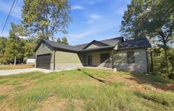 244 Quail Run Rd, Brandenburg, KY 40108