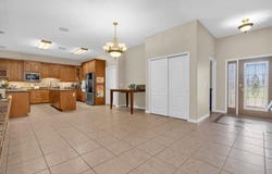 5909 ARTESIAN RIDGE Lane, DOVER, FL 33527