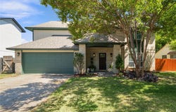 8904 Bridgewood Trl, Austin, TX 78729