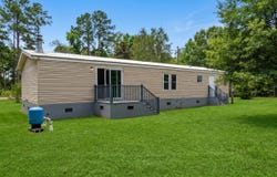 7846 Sc-164, Hollywood, SC 29449