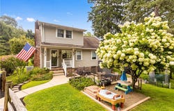 9 Fulton Rd, North Strabane, PA 15317