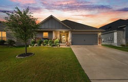 188 Beth Ann Loop, Taylor, TX 76574