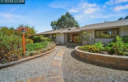 555 Kismet Ct, Walnut Creek, CA 94597