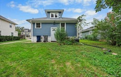 311 Locust Street, Elgin, IL 60123