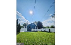 119 S WHITE HORSE Pike, AUDUBON, NJ 08106