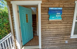 265 Bunchberry Way, Depoe Bay, OR 97341