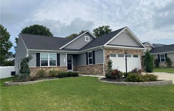 6913 Gauntlet Street SW, Massillon, OH 44646