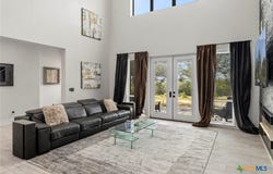 109 Pond View Court, Spring Branch, TX 78070