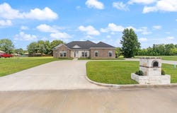 201 Silver Spur Drive, Lufkin, TX 75904