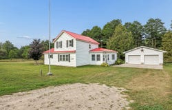 6667 N 126th Avenue, Hart, MI 49420