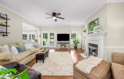 229 Country Circle, Advance, NC 27006