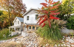11 Winter Avenue, Deep River, CT 06417