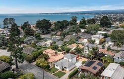 207 Kingsbury DR, APTOS, CA 95003