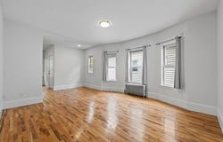 39 Bradley St, Somerville, MA 02145
