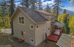 4291 Upper Pack River Rd, Sandpoint, ID 83864