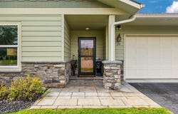 28 Crossbuck Trail, Bigfork, MT 59911