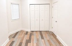 611 E 50th Place, Chicago, IL 60615