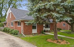 19984 Fairway Drive, Grosse Pointe Woods, MI 48236
