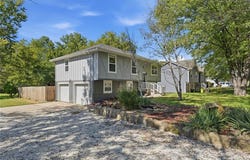 16010 Eastern Avenue, Belton, MO 64012