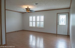 749 J Burnham Road, Pelahatchie, MS 39145