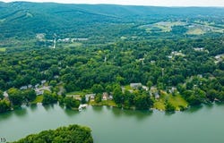 38 Evergreen Trl, Vernon Twp., NJ 07462-3404