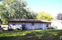 320 N Meyer Ln, Sioux Falls, SD 57103
