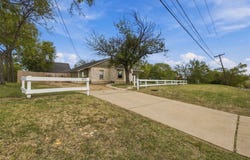 6113 Broadway Avenue, Haltom City, TX 76117