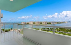 400 S Pointe Dr, Miami Beach, FL 33139
