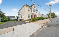 420 Bradford Ave., Fall River, MA 02721