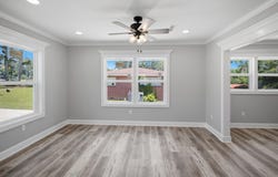 892 N Claxton AVE, Elba, AL 36323