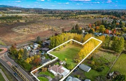 1045 SW 53rd St, Corvallis, OR 97333