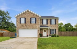 496 Nancy Dr, Shepherdsville, KY 40165