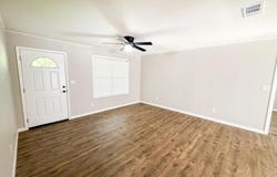405 S Foster, Linden, TX 75563