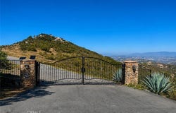 Meadow Mesa Dr., Escondido, CA 92026