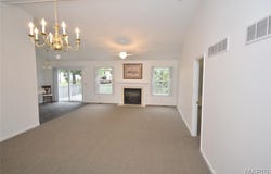 1129 Piepers Glen Lane, O'Fallon, MO 63366