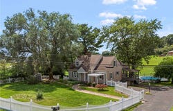 101 Beacon Light Rd, Sewickley Twp, PA 15089