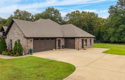 26 Gloria Drive, Greenbrier, AR 72058-9299