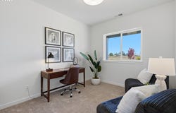 1715 SE Hankel St, Dallas, OR 97338