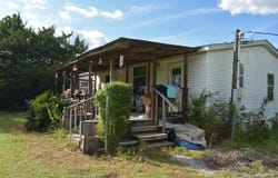 9587 S Trace Rd, Milton, FL 32583