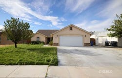 412 Christopher Ct, Ridgecrest, CA 93555
