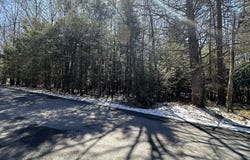 Sunset Drive lot: 1114, Pocono Summit, PA 18346