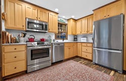 9 Spruce Rd, North Reading, MA 01864