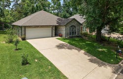 209 Oakview Drive, Nacogdoches, TX 75965