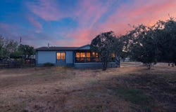 433 County Road 4511, Hondo, TX 78861